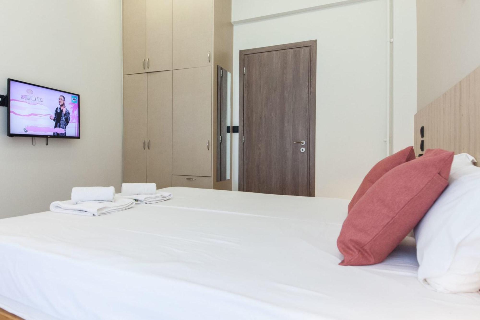 Acropolis View Modern Deluxe Suite With Balcony 雅典 外观 照片