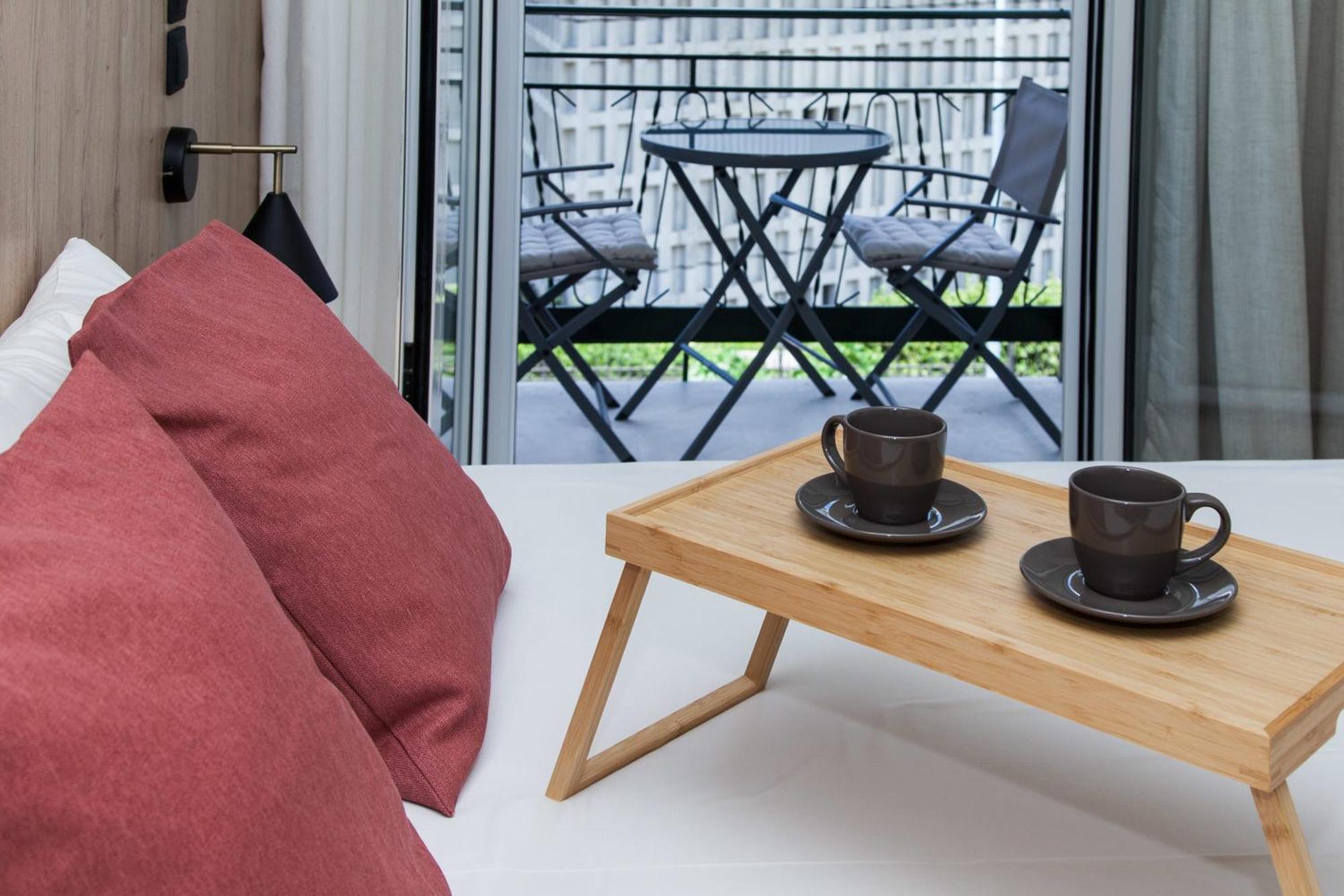 Acropolis View Modern Deluxe Suite With Balcony 雅典 外观 照片